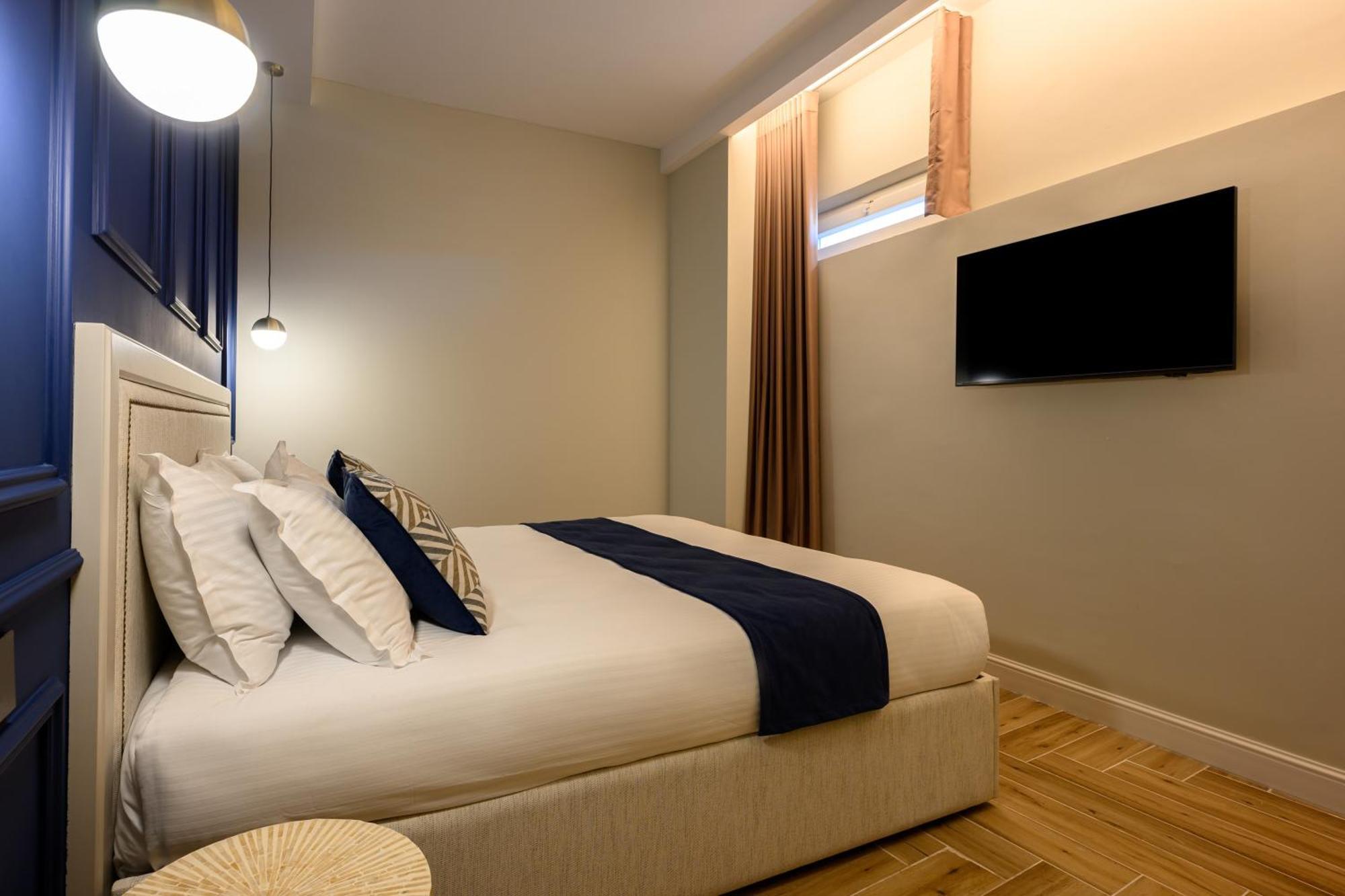 XVI Suites - Adults Only แนกซ์ซาร์ ภายนอก รูปภาพ
